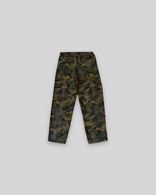 Out of Bias clothing brand “Retro” Trackpants that features Out of Bias clothing brand signature front striped detailing. Also features Out of Bias clothing brand signature extra long drawstring. Made of 100% French Terry Cotto. Out of Bias clothing brand made these trousers with the perfect baggy fit.